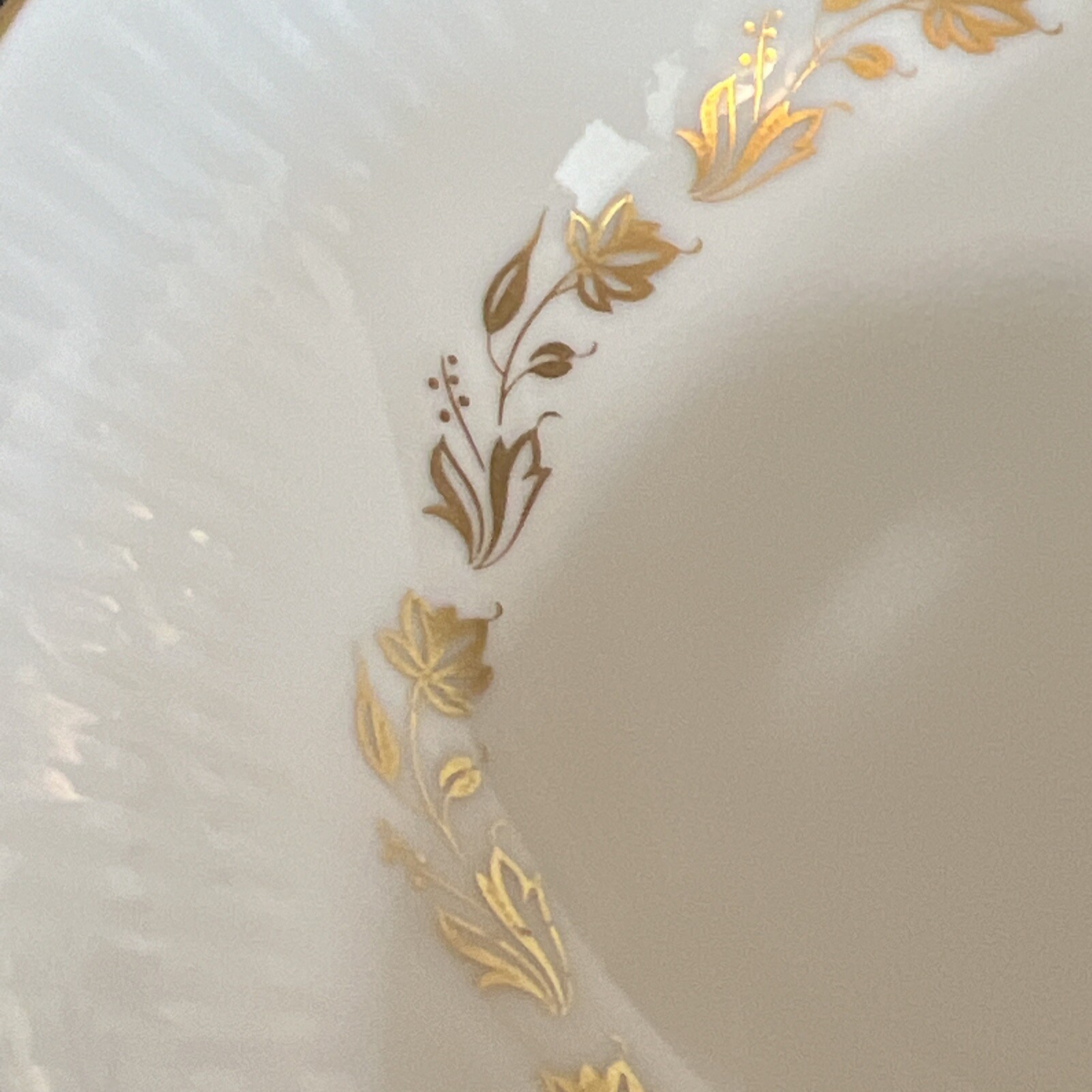 4 Royal Doulton 5″ 5-1/4” Dessert/Berry Bowl – Soup “Fairfax” TC 1006
