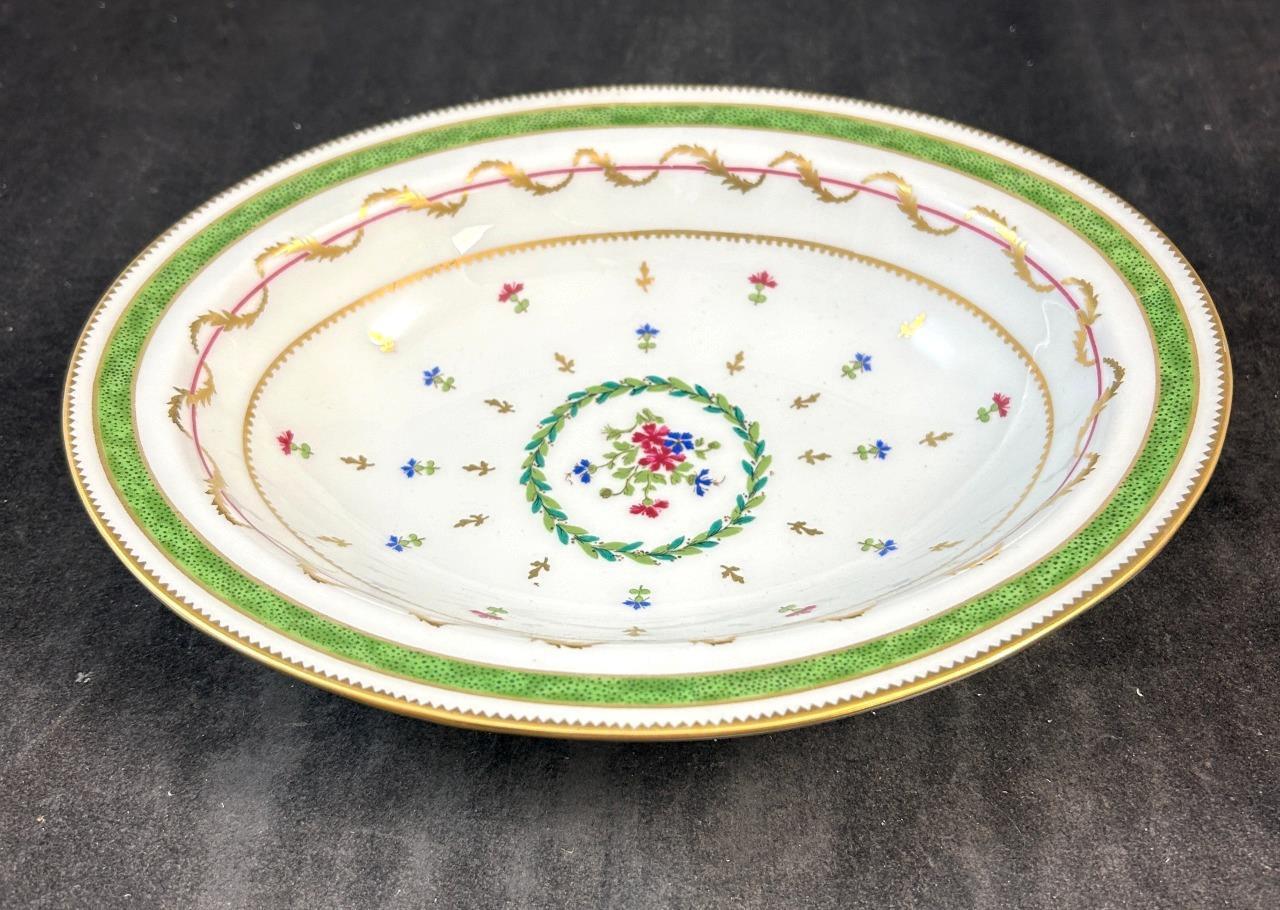 Haviland Vieux Paris Green Vert Oval Vegetable Bowl 9.5 In Length 2 1/8 In High