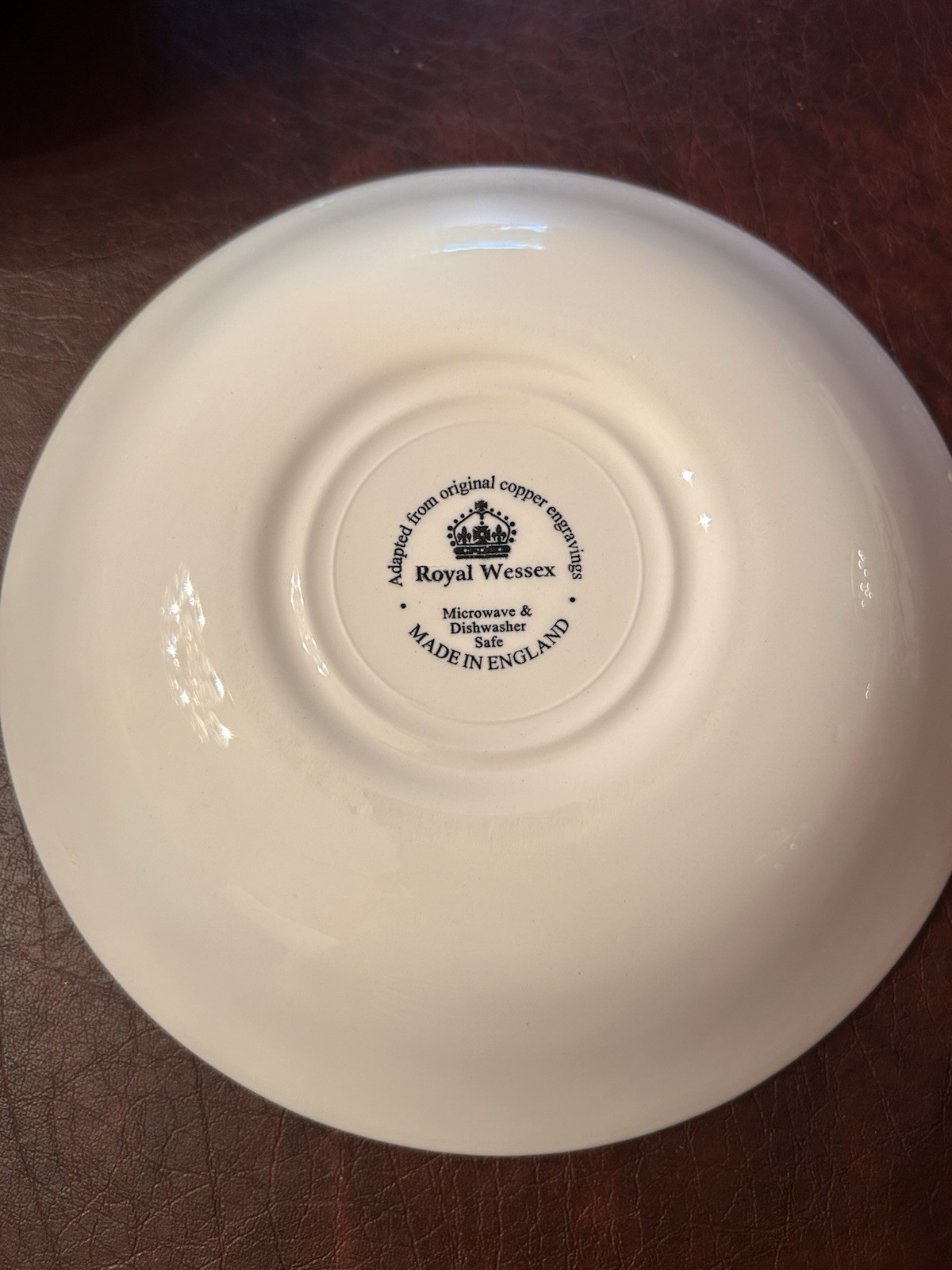 Royal Wessex 8 Plates / Bowels Made In England Blue And White Peacock