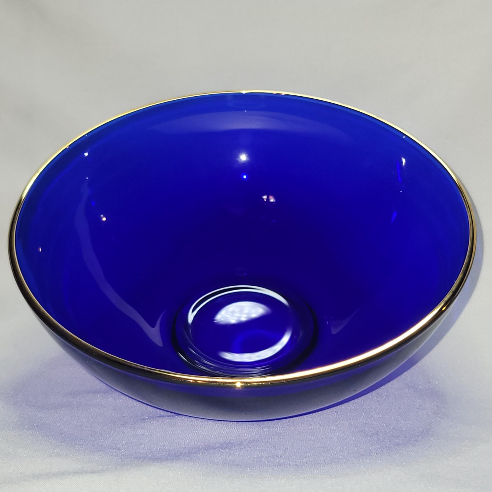 Medici Cobalt Blue mouth Blown Bowls Gold Rim 5.5″ 24k gold rim Lot of 5