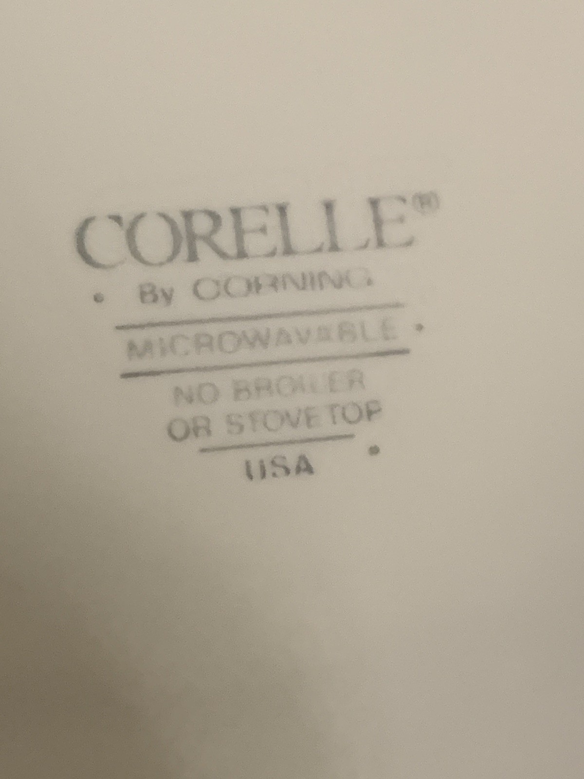 Vintage Corelle Sandstone Beige 9″ rimmed lunch luncheon salad plates 2 PIECES