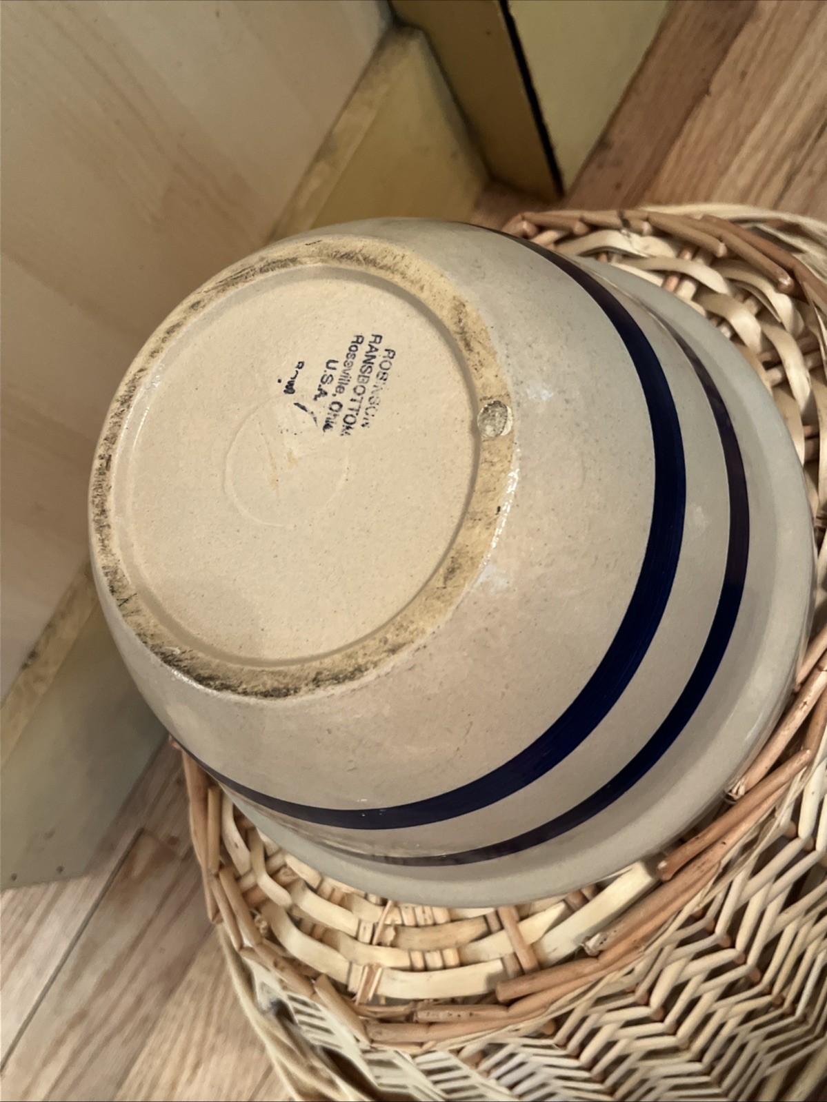 Vintage Robinson Ransbottom Pottery  9.25″ Stoneware Blue Striped Bowl Roseville
