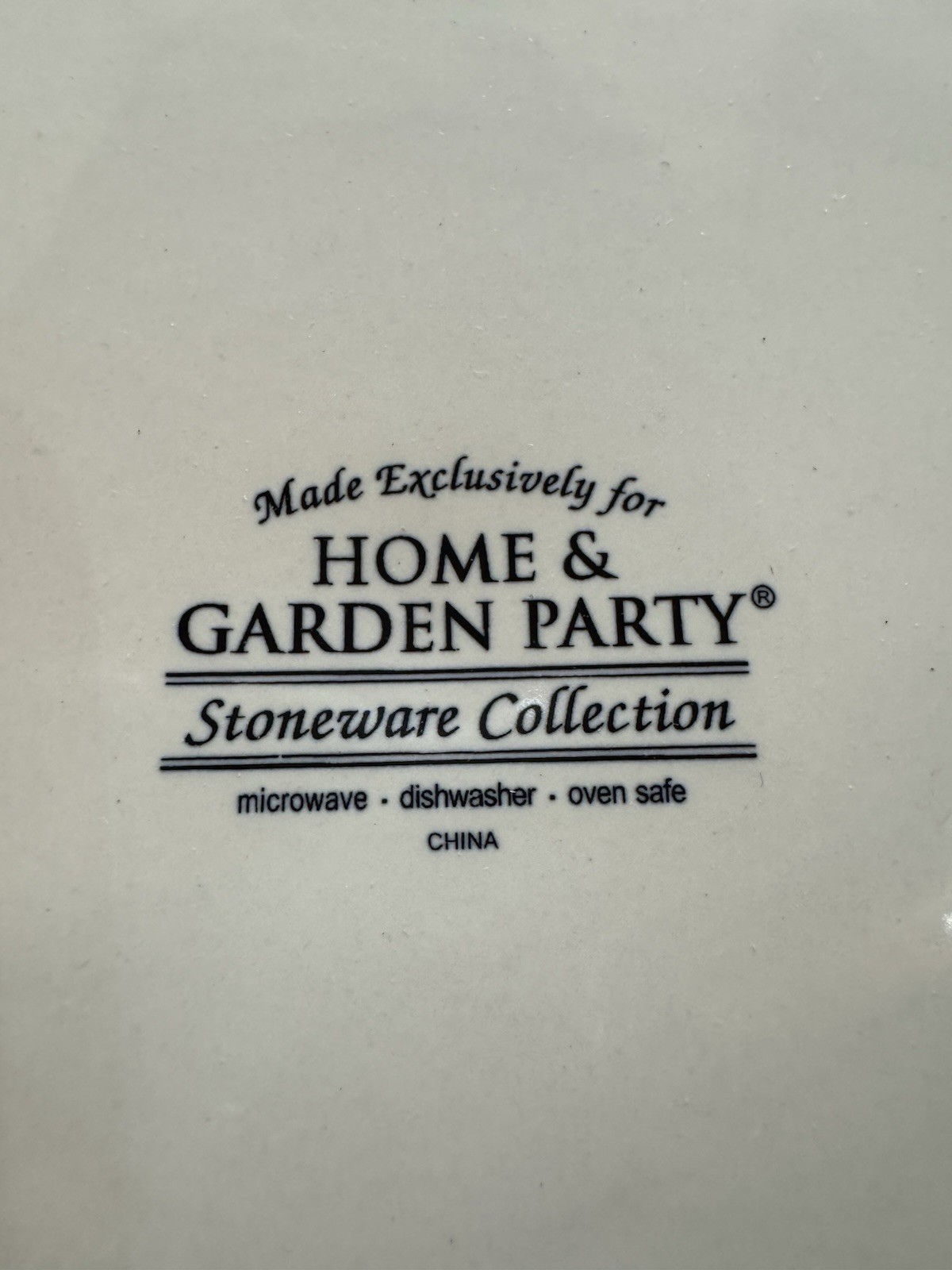 Home & Garden Party Basketweave Dinner (8) Plates Salad (2) USA Stoneware