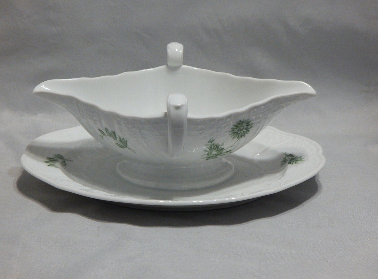 Hutschenreuther Innsbruck Gravy Boat