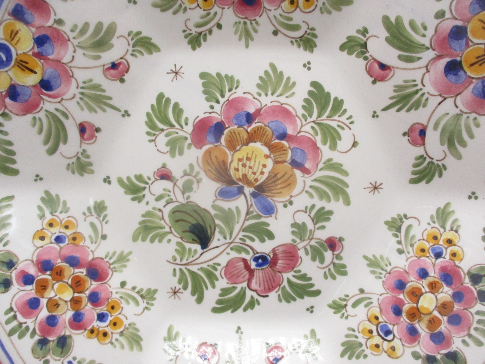 2 Vintage DP Delft Hexagon Floral 9″ Bowls