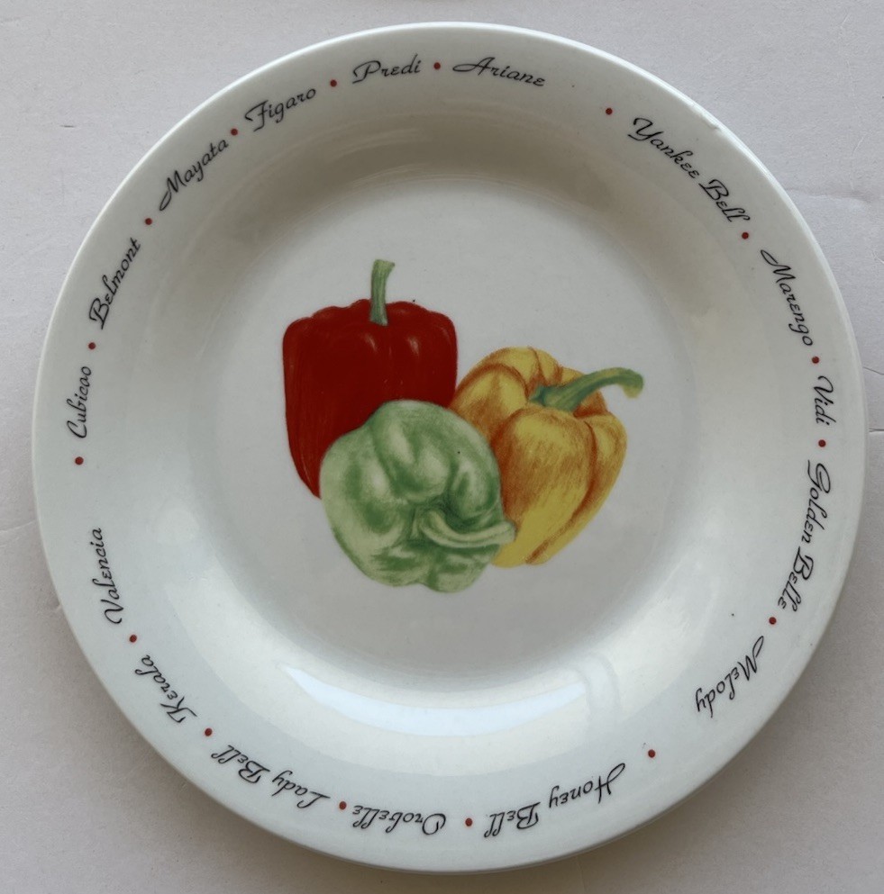 Set Of 6 Rare Oneida Kitchen Bread & Butter Plates Bell Peppers Valencia Vidi