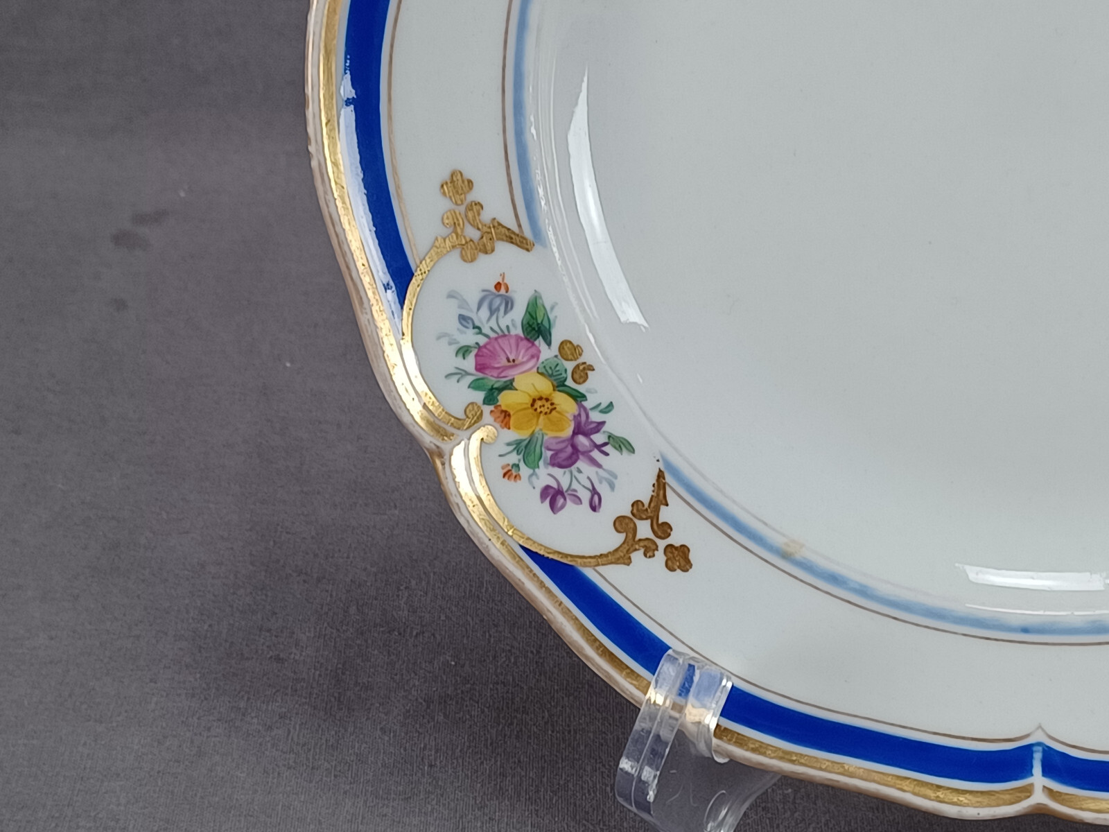 KPM Berlin Hand Painted Floral Cobalt & Gold Border 8 1/4 Inch Plate C. 1840s A