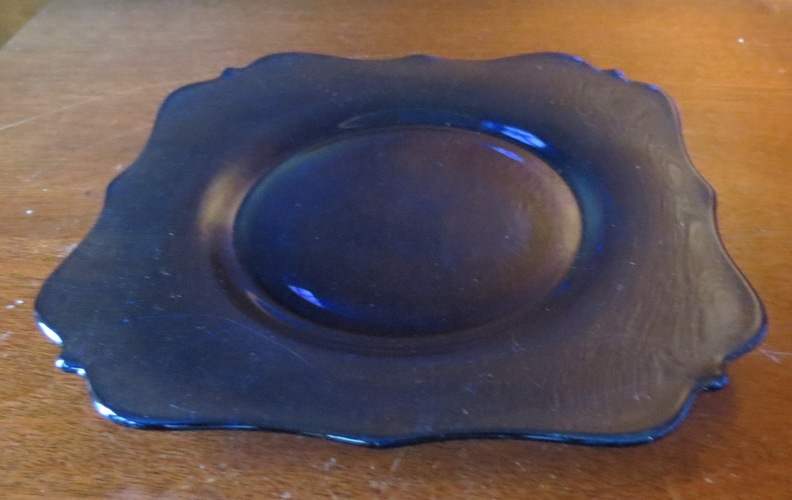 Diamond Glass Co 99 Cobalt Blue 8 ¼” Square Luncheon Plate(s)