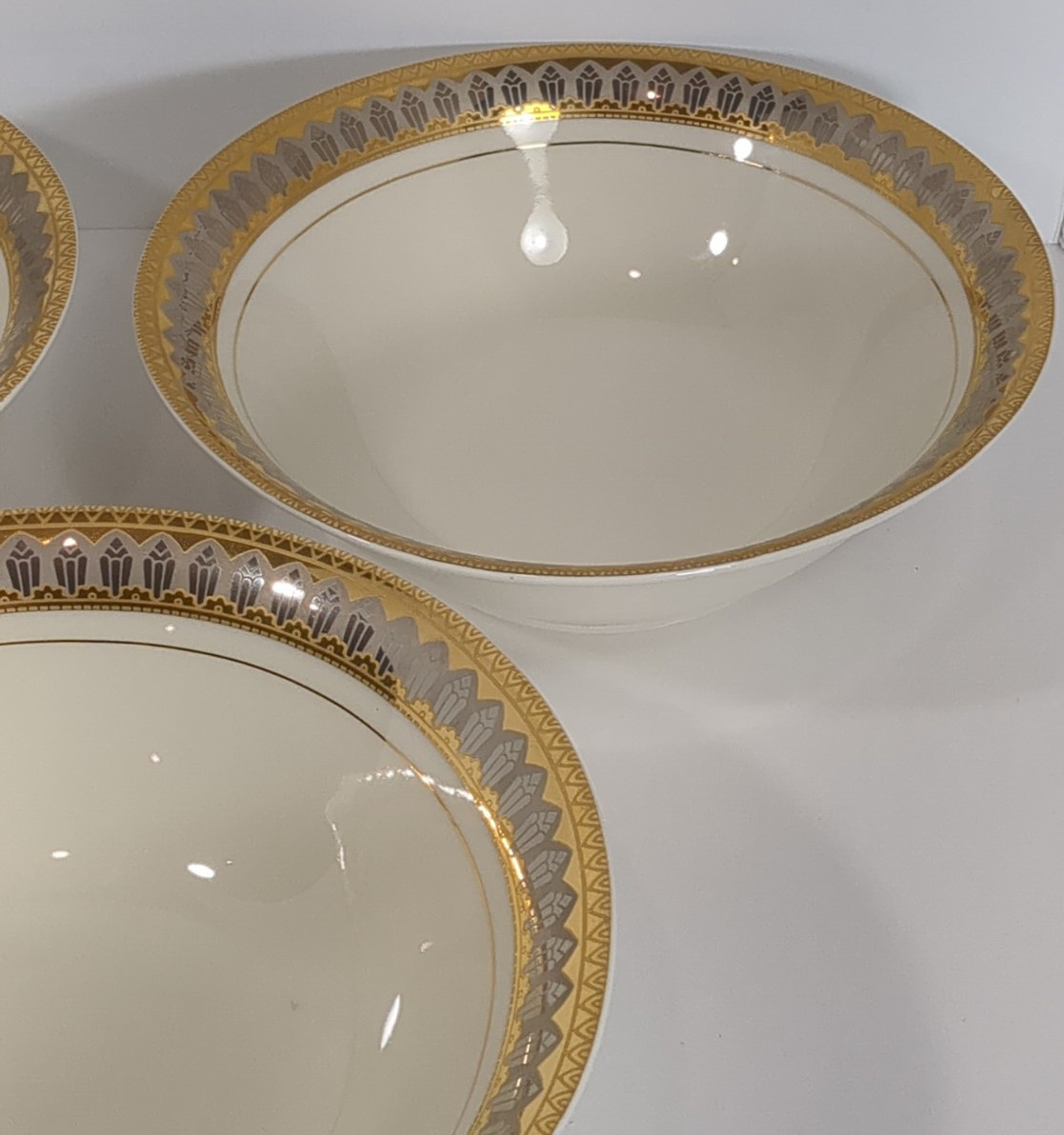 Set of 3 Vintage 1994 Macy’s Royal Gallery San Marco 9″ Gold Trim Serving Bowls