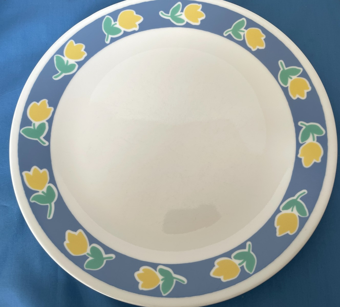 Single VTG Corelle By Corning Primavera Tulips Pattern Dinner Plate 10.25”