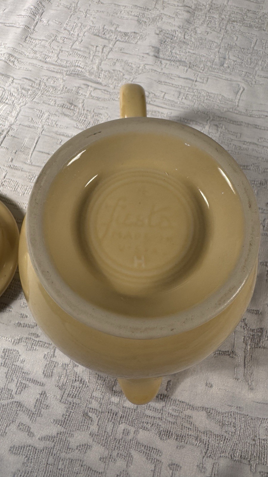 Fiesta Large Ivory Off White Teapot O Ring Handle W/ Lid Art Deco Retro