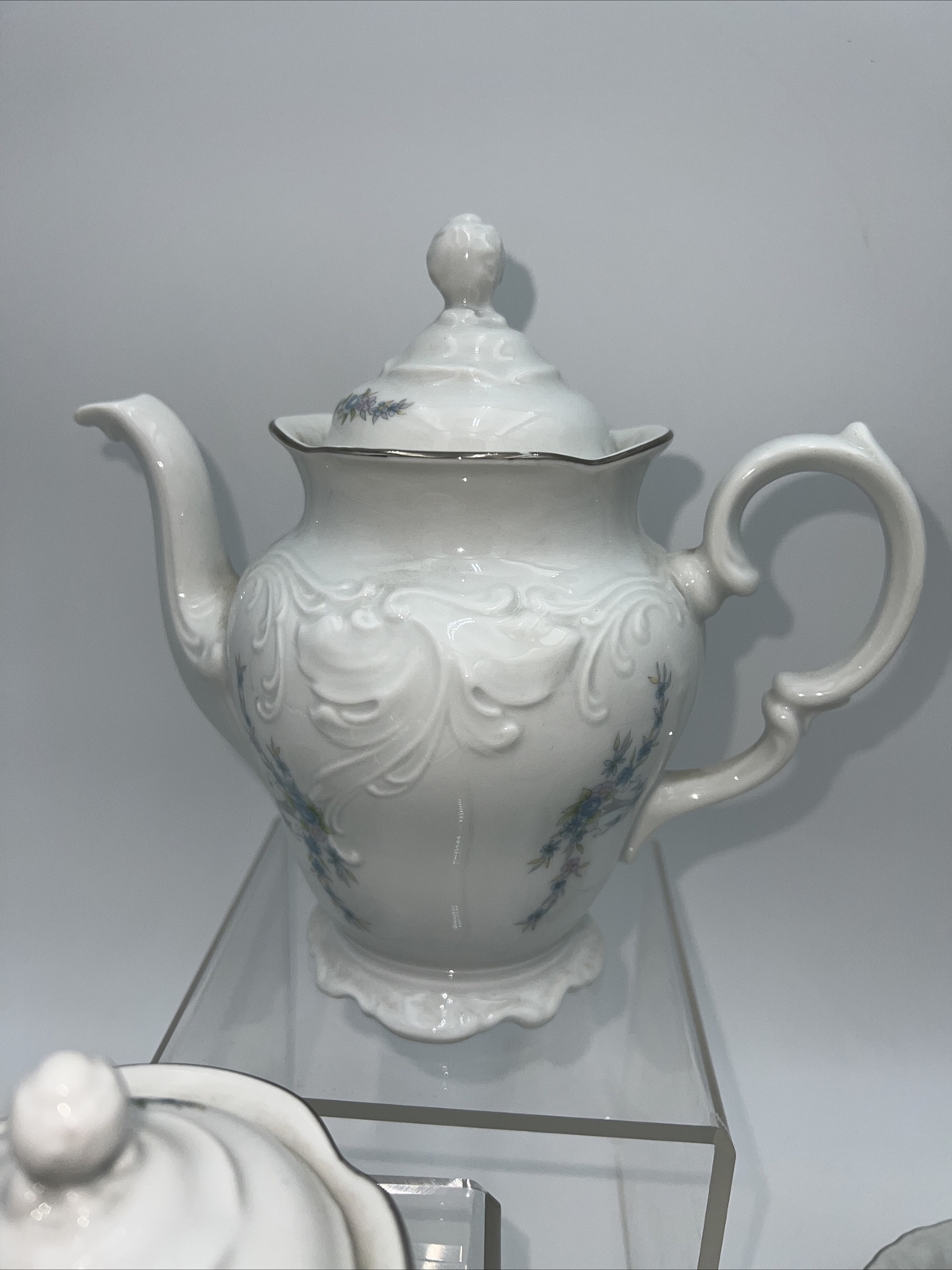 15 pc Vtg Wawel China Set made in Poland Purple Floral Cup Saucers Cream Sugar