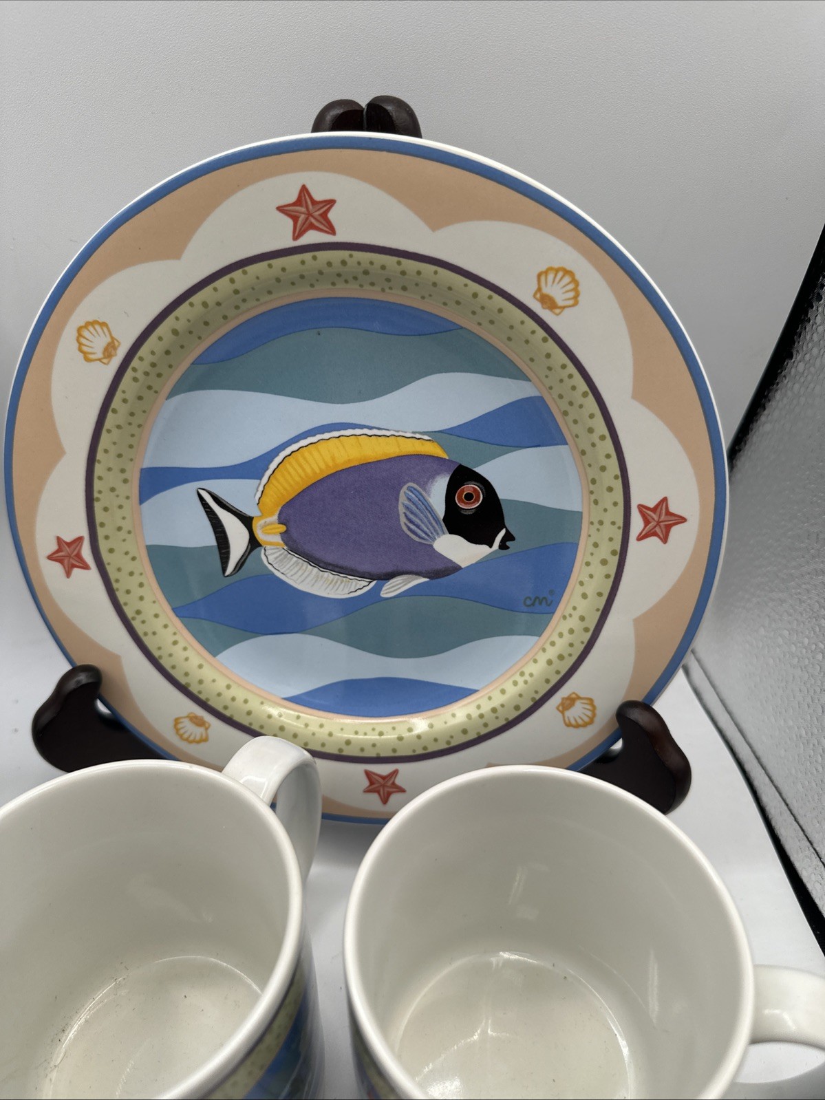 Sakura CORAL REEF Four 4 Piece Place Setting Plate ,Saucer, Mug (12 pieces)￼