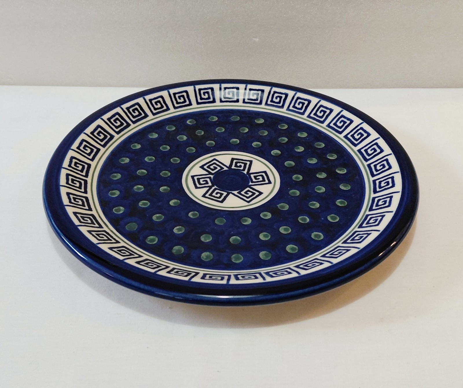 Boleslawiec Dinner Plates 11″ Greek Key Peacock Polish Pottery Blue White Set 4