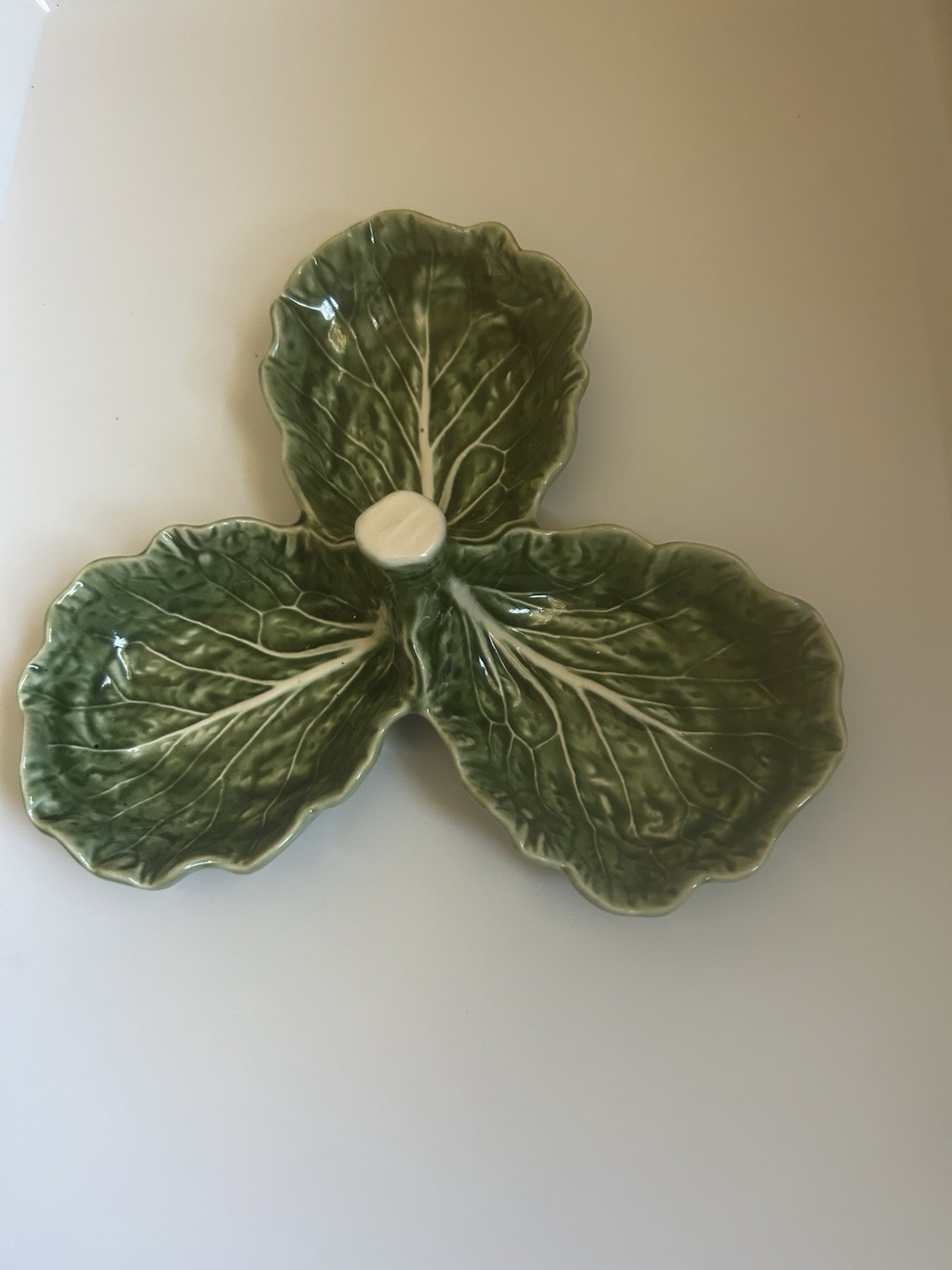 Bordallo Pinheiro Green Cabbage Leaf Olive Dish New