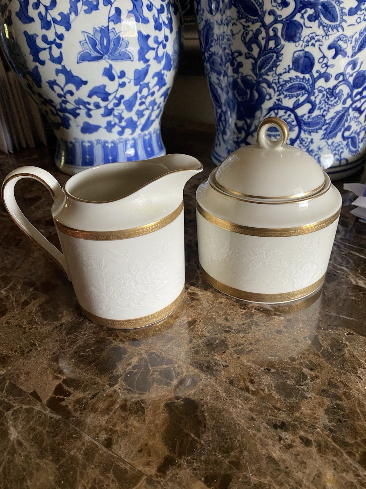 MIKASA ANTIQUE LACE ONE CREAMER & ONE SUGAR BOWL