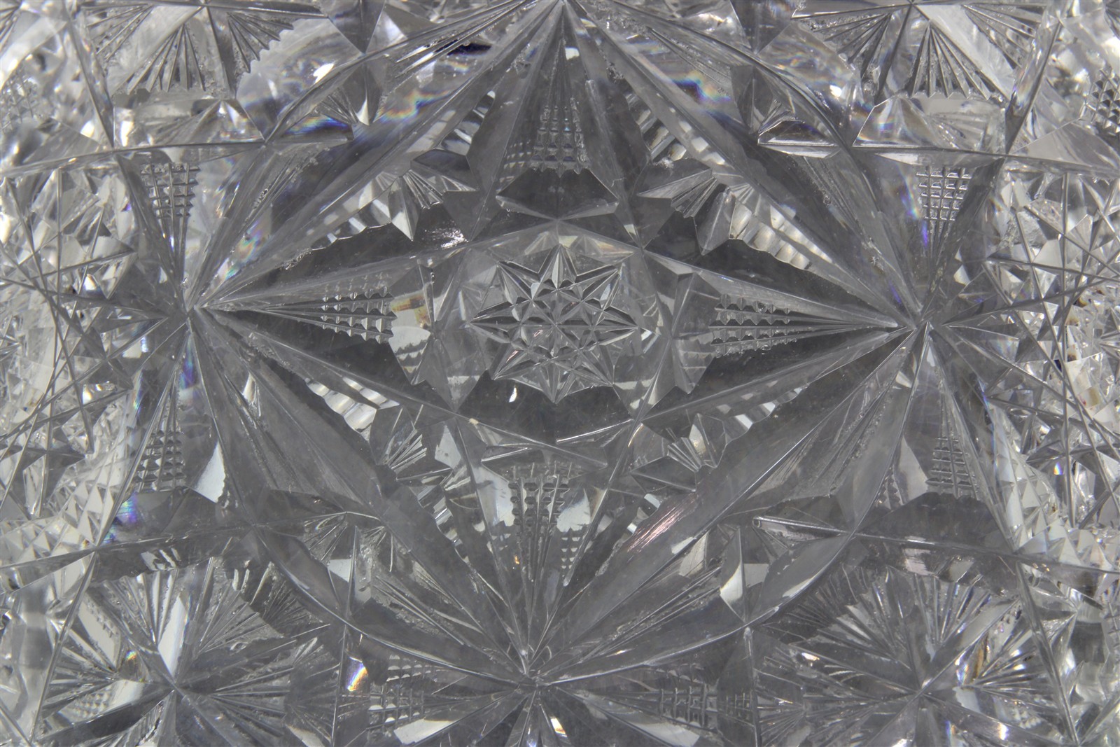 Vtg LIBBEY American Brilliant Period Cut Glass Candy Trinket Dish Stars 6″ x 6″