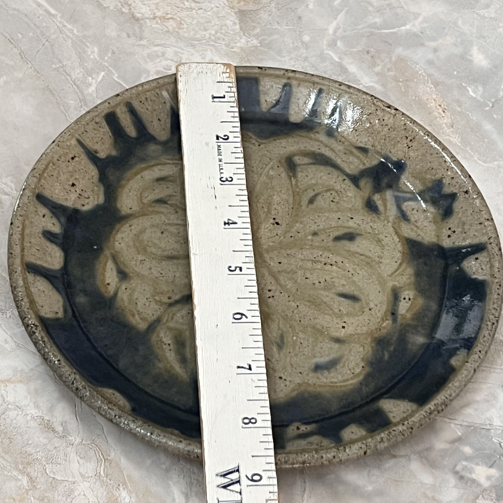 Studio Art Pottery Decorative Plate 8.5″ Hand-Painted Floral Taupe Blue Design