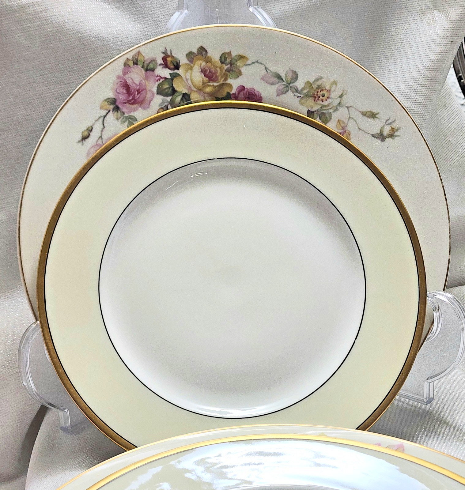 Mixed Roses TK Thun Bohemia & Paul Muller Selb Bavaria Dinner Salad Plates Roses