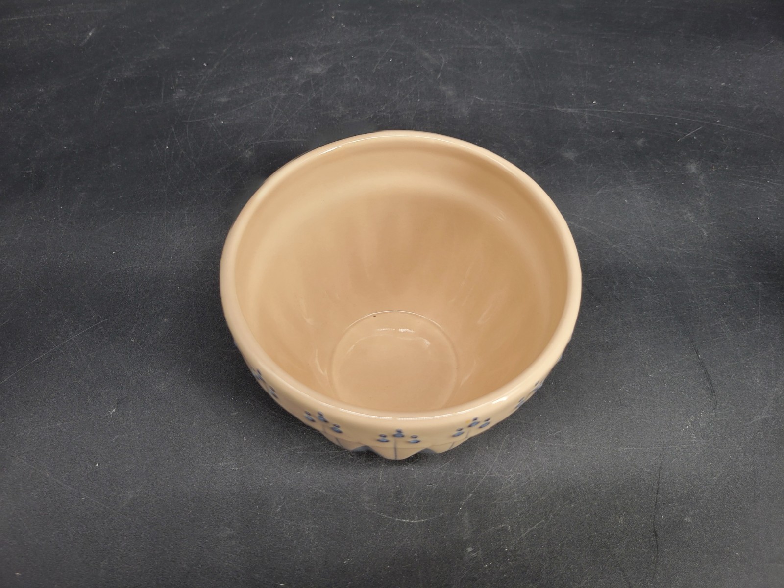 2001 Tender Heart Treasures Blue Tan Mixing Serving Bowl Floral Leaf Ceramic