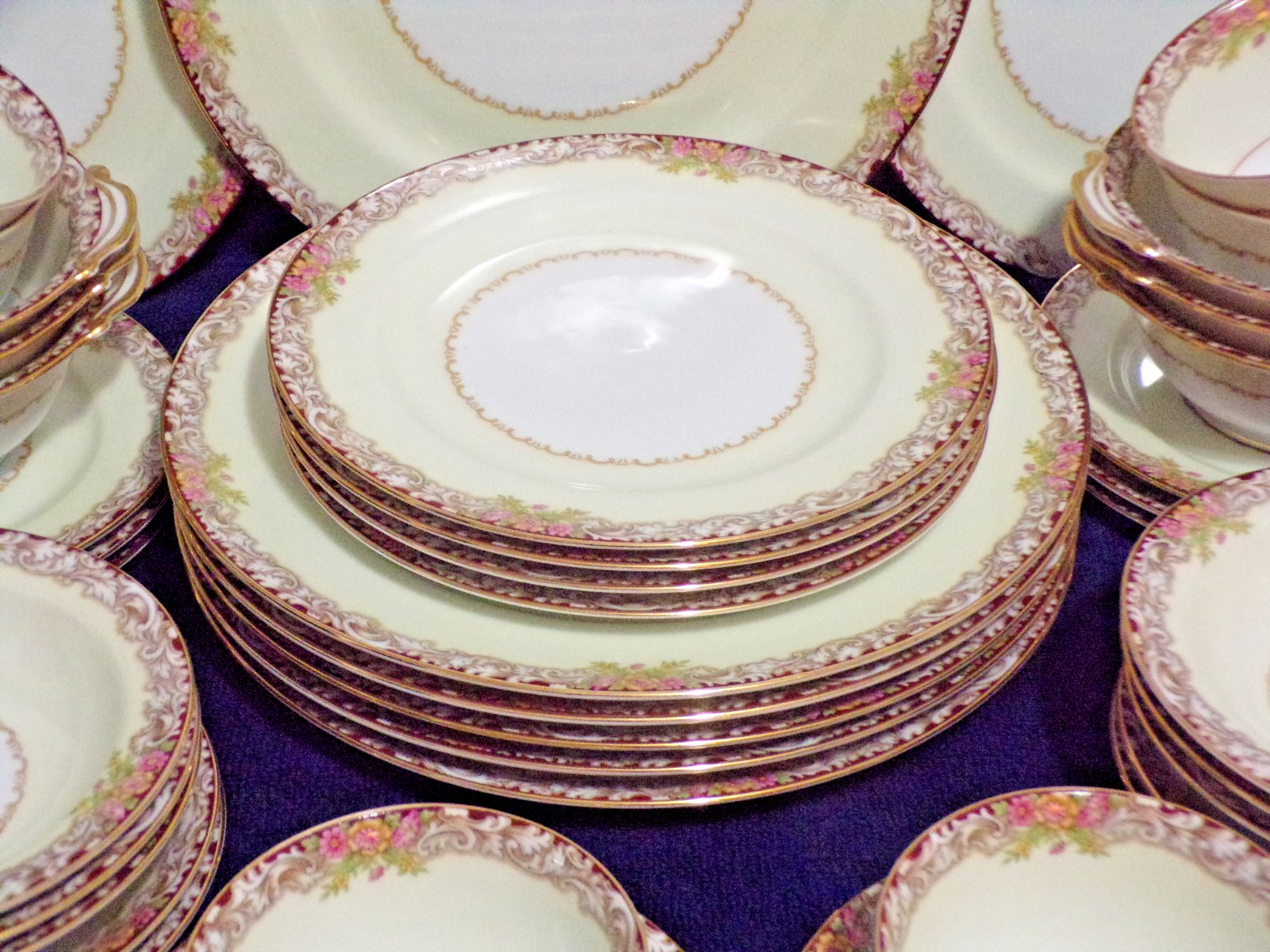 Noritake Harmony #3906 Gold Trim Made Occupied Japan Dinnerware Service for 6