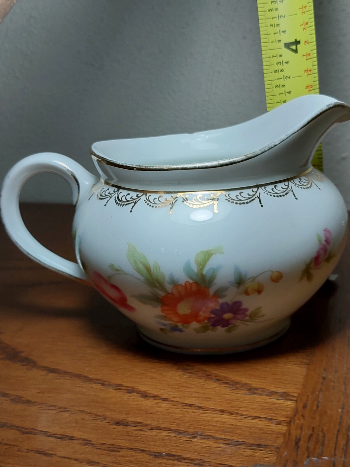haviland limoges china gold rim Has Very Small Chip In The Top Edge, SEE Picture