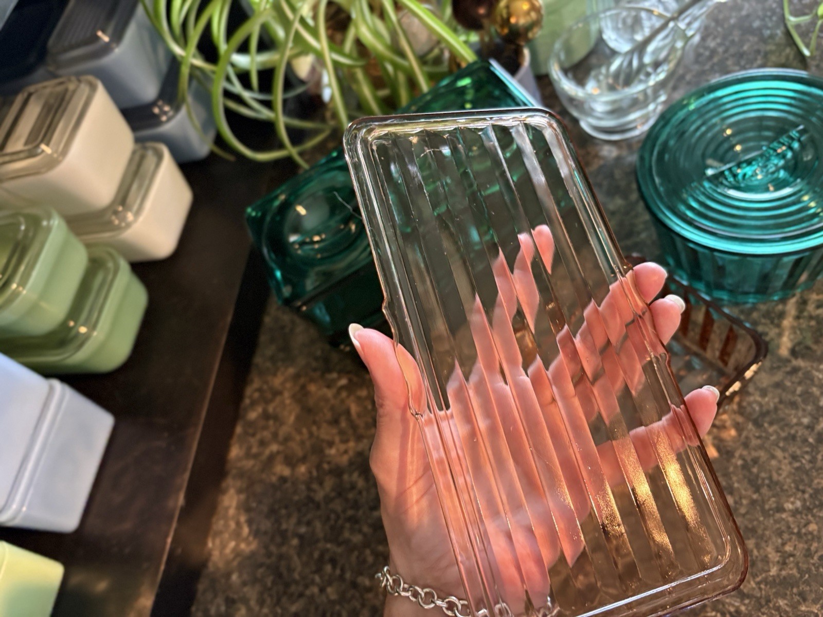 Vintage Jeannette Glass – princess pink and ultra marine with disnctve rib patt
