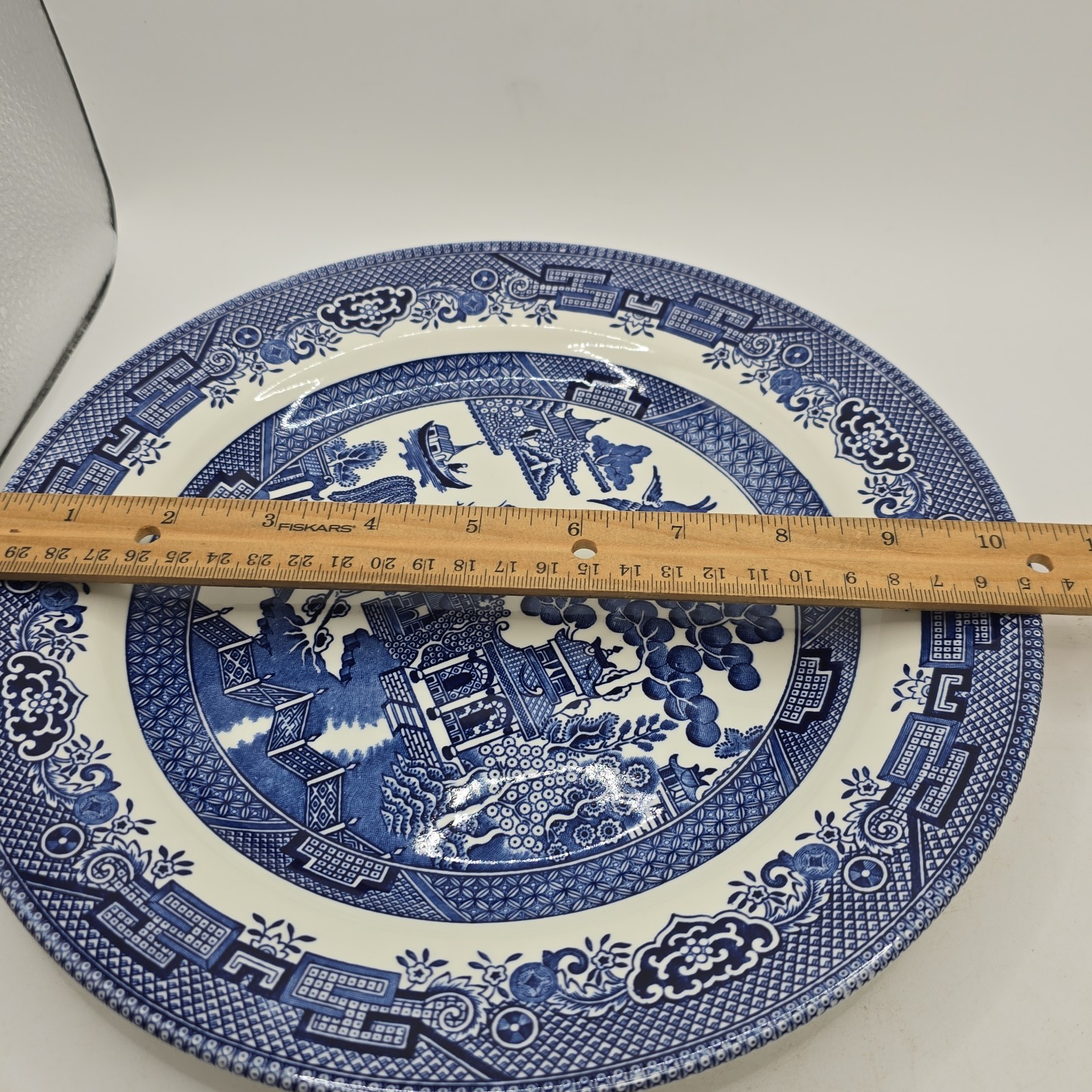 Set of 4 Churchill Blue Willow Dinner Plates 10.25 In England Chinoiserie