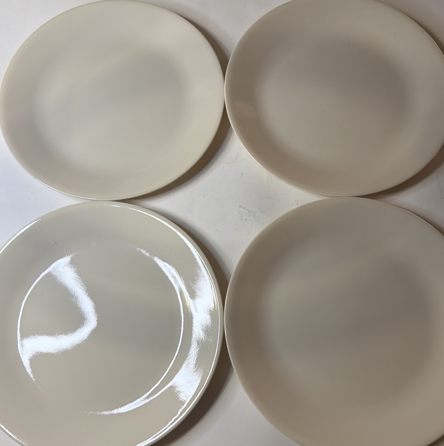 Set Or 4 Corelle SANDSTONE Dinner Plates Beige 10.25″