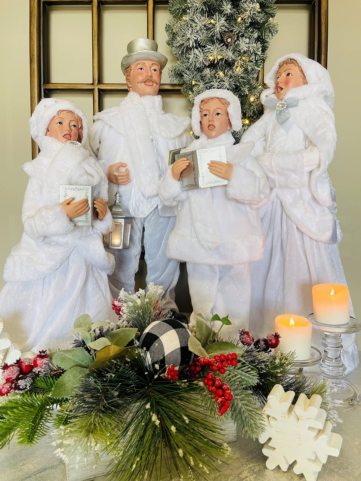 Regency Frost White Carollers Set 4