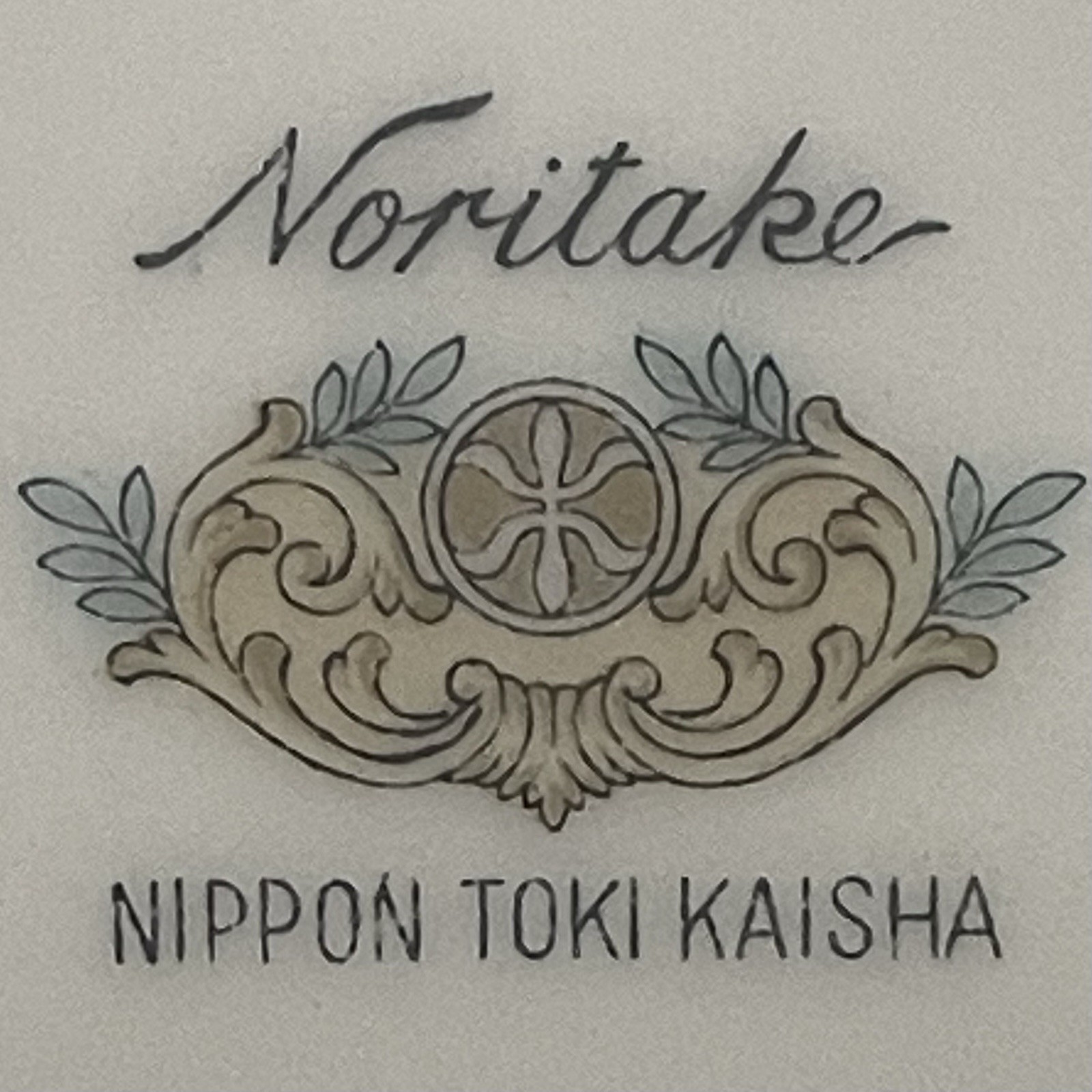 Noritake Nippon Toki Kaisha 1584 Rose Blue Platinum 46pc Dinnerware for 6 c1947