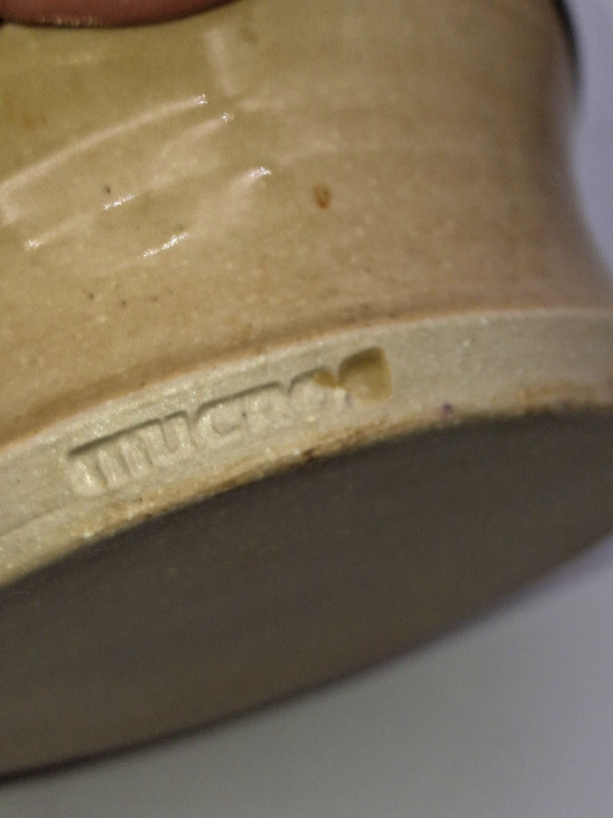 2 Mucros Bird Pottery Bowls Hand Thrown Ireland Spotted Tan Grey Blue Drip 4 5.5