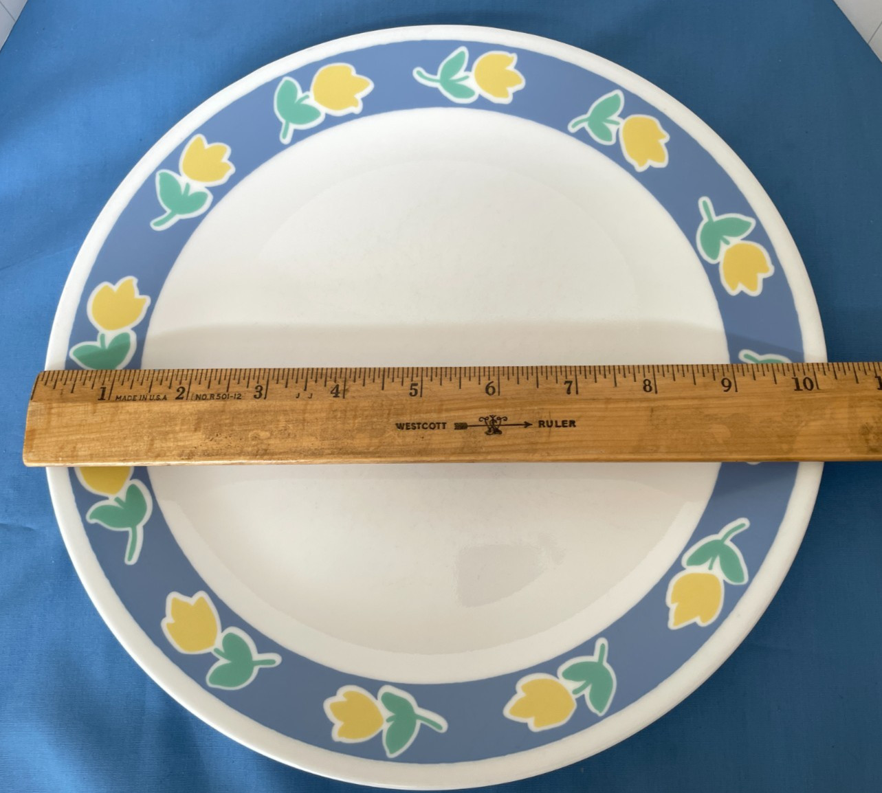 Single VTG Corelle By Corning Primavera Tulips Pattern Dinner Plate 10.25”