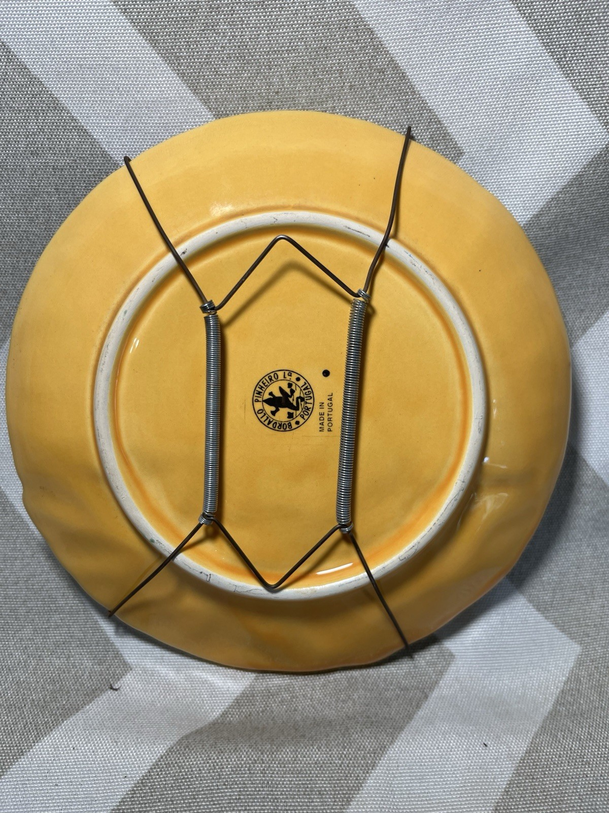 Vintage Borralho Pinheiro Portugal Sunflower Wall Plate Ceramic Hanging Decor