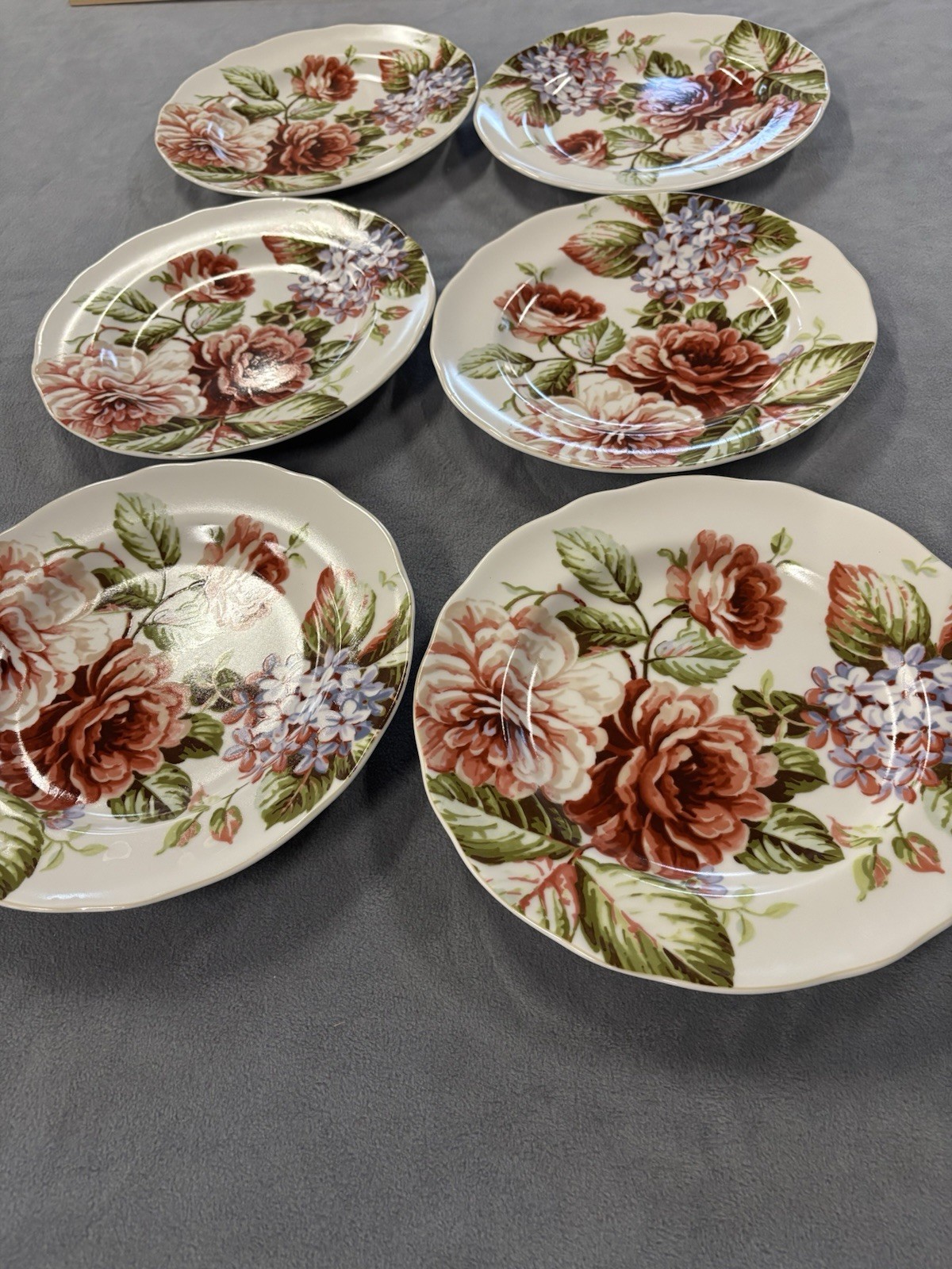 222 Fifth Heidi Dinner Plates Set of 6 11” Pink Roses Scalloped