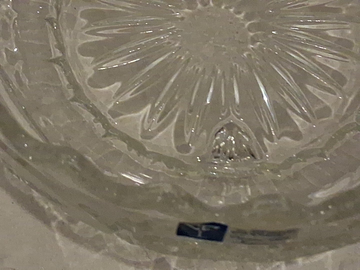 Stunning Vintage Lead Crystal Bowl Sawtooth Fruit Floral 5. 1 lbs – 8.5 inches