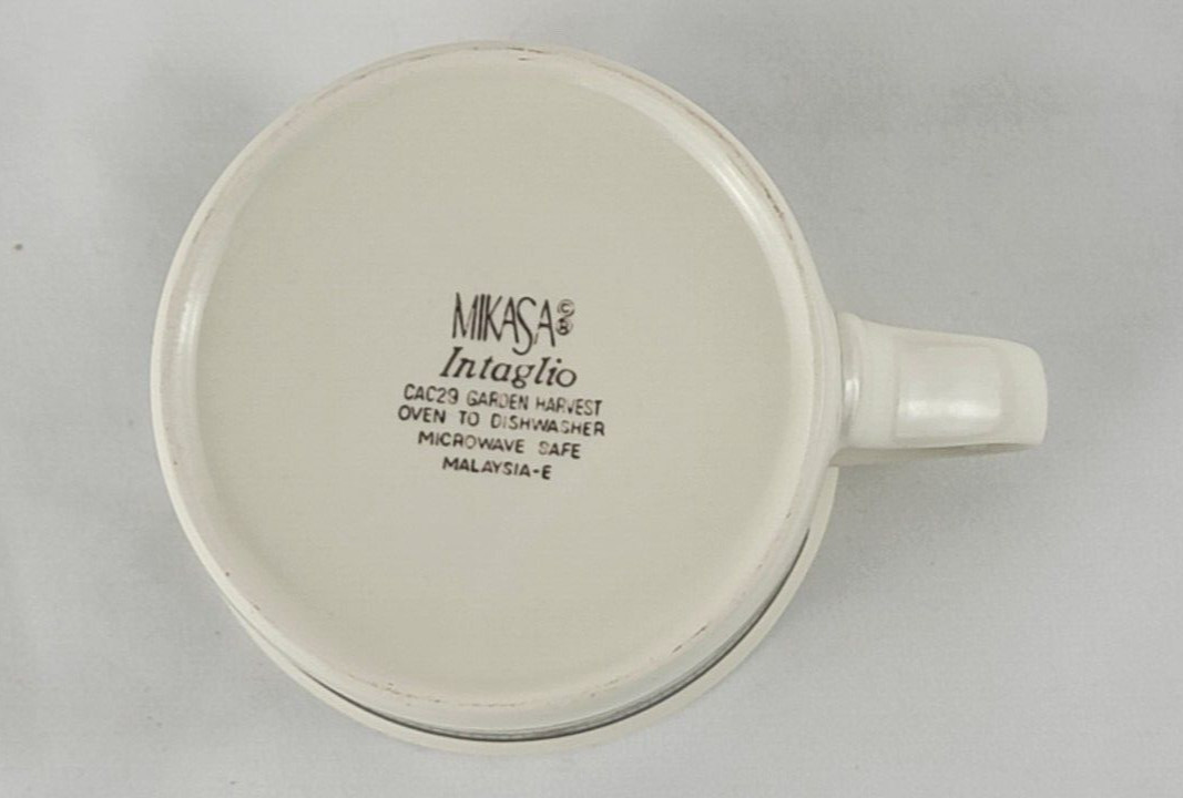 Mikasa Garden Harvest 1 Flat Cup Mug Fruit and Leaves CAC29