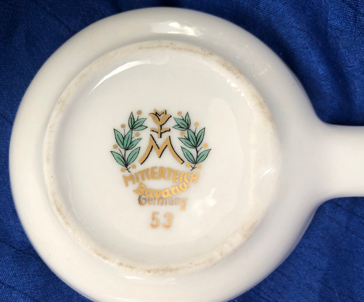 Mitterteich Bavaria Germany Set Of 2 Small Dishes Gold Accents Floral Pattern