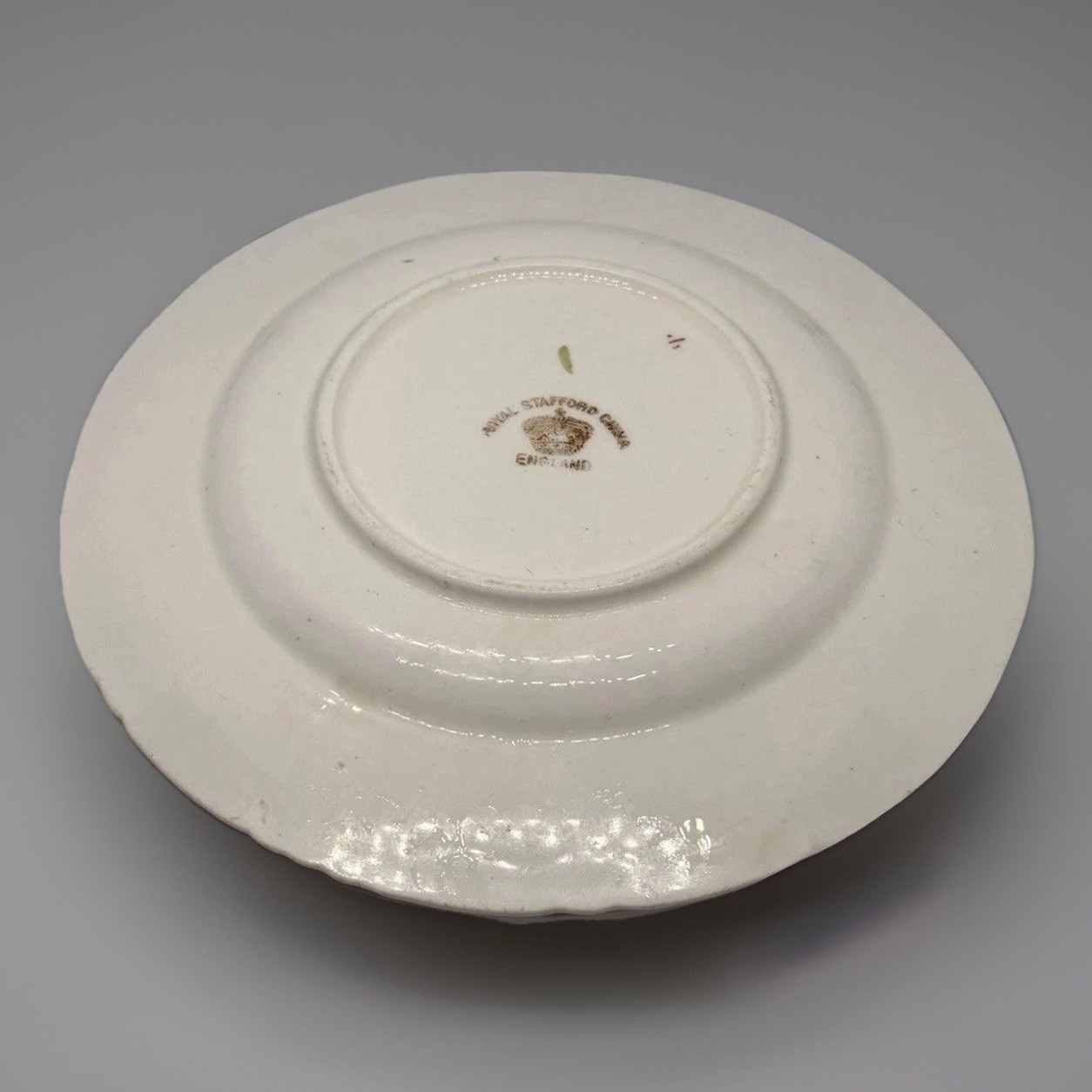 Vintage Royal Stafford Pattern 1616 “Roses & Garland” Pattern Salad Plate 7″