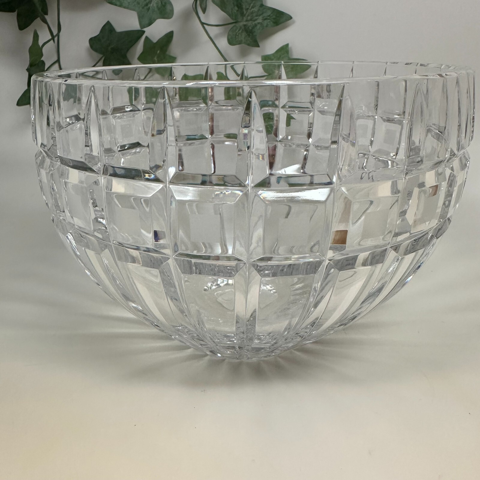 WATERFORD Marquis QUADRATA BOWL, Cut Frosted Crystal 8″ Excellent Condition!