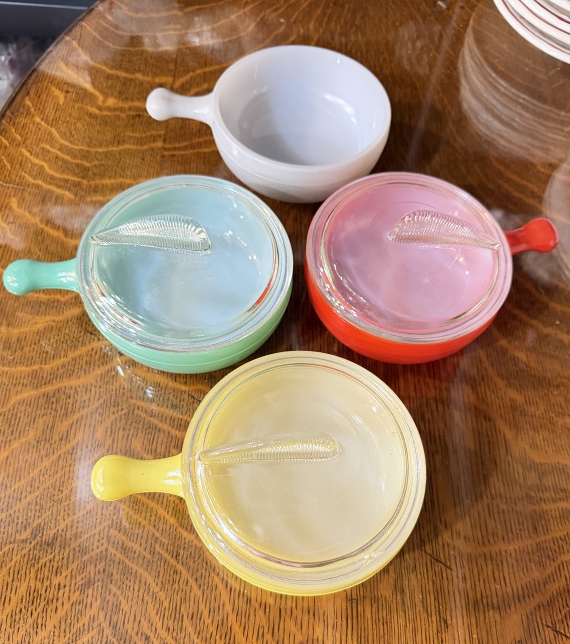 Vintage 1950s GLASBAKE #358 GLASS CASSEROLE BOWL SET OF 4 With 3 Lids