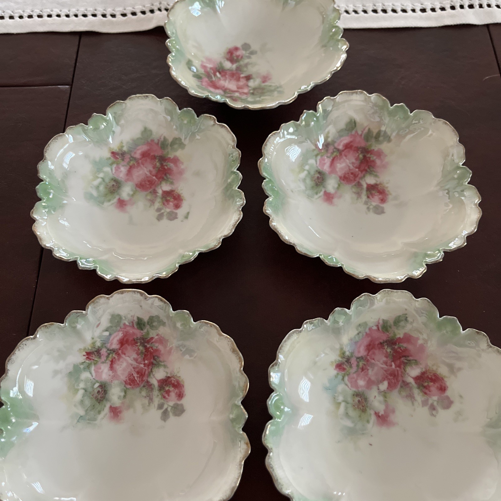 5 R S Prussia Small 5” Hand Painted Bowls Scalloped Red/Pink Roses