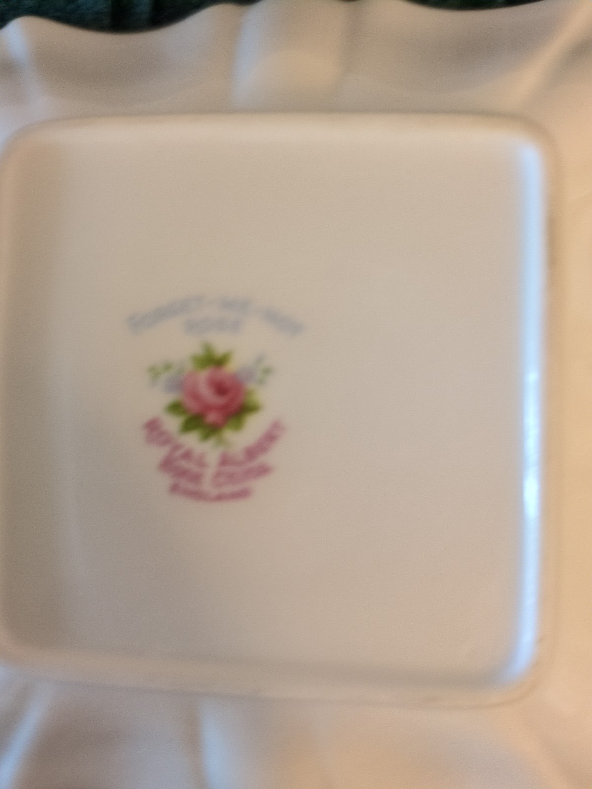 Royal Albert Bone China “Forget Me Not” Pink Rose 4 1/2″ X 4 1/2 ” Trinket Dish