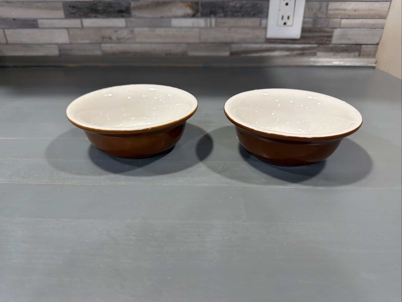 Hall Vintage Berry Bowls # 391 ( Set of 2 ) Brown 5 1/4″ x 2″