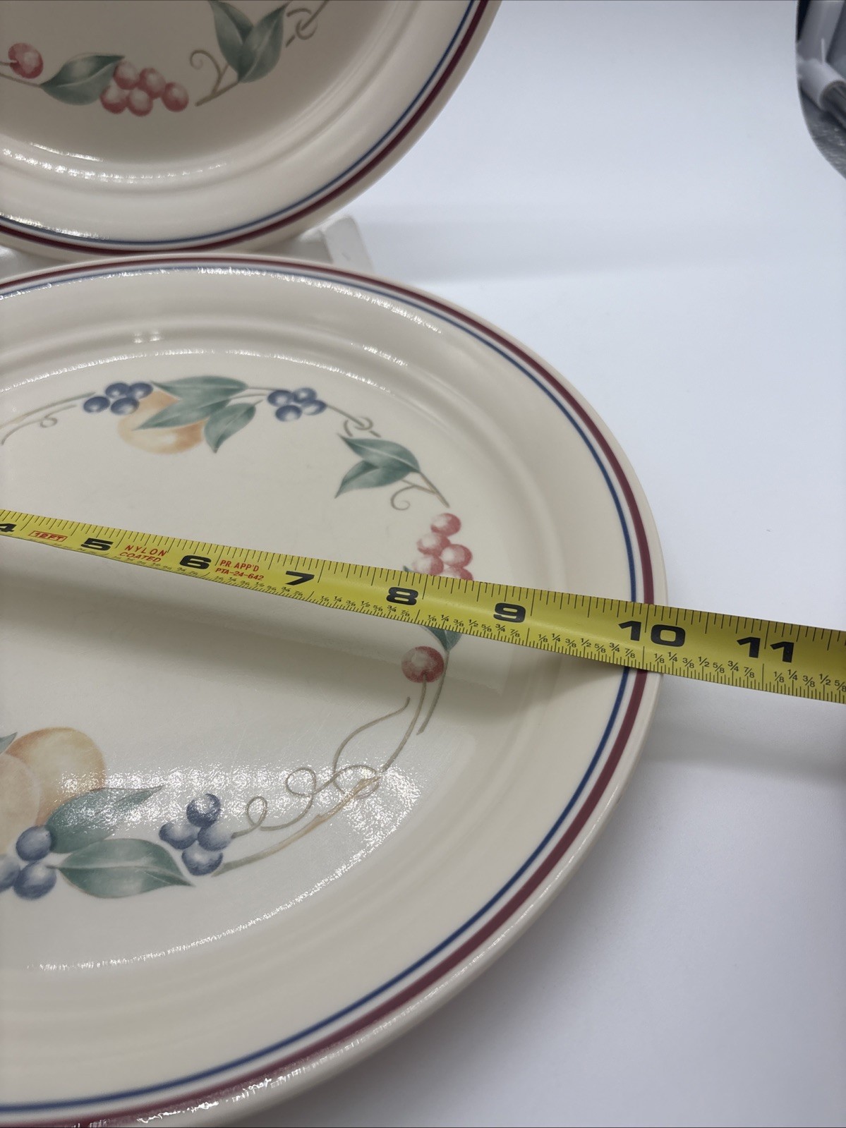 Set Of 4 Corelle ABUNDANCE 10 1/4 ” Dinner Plates Fruit Motif Striped Rim USA
