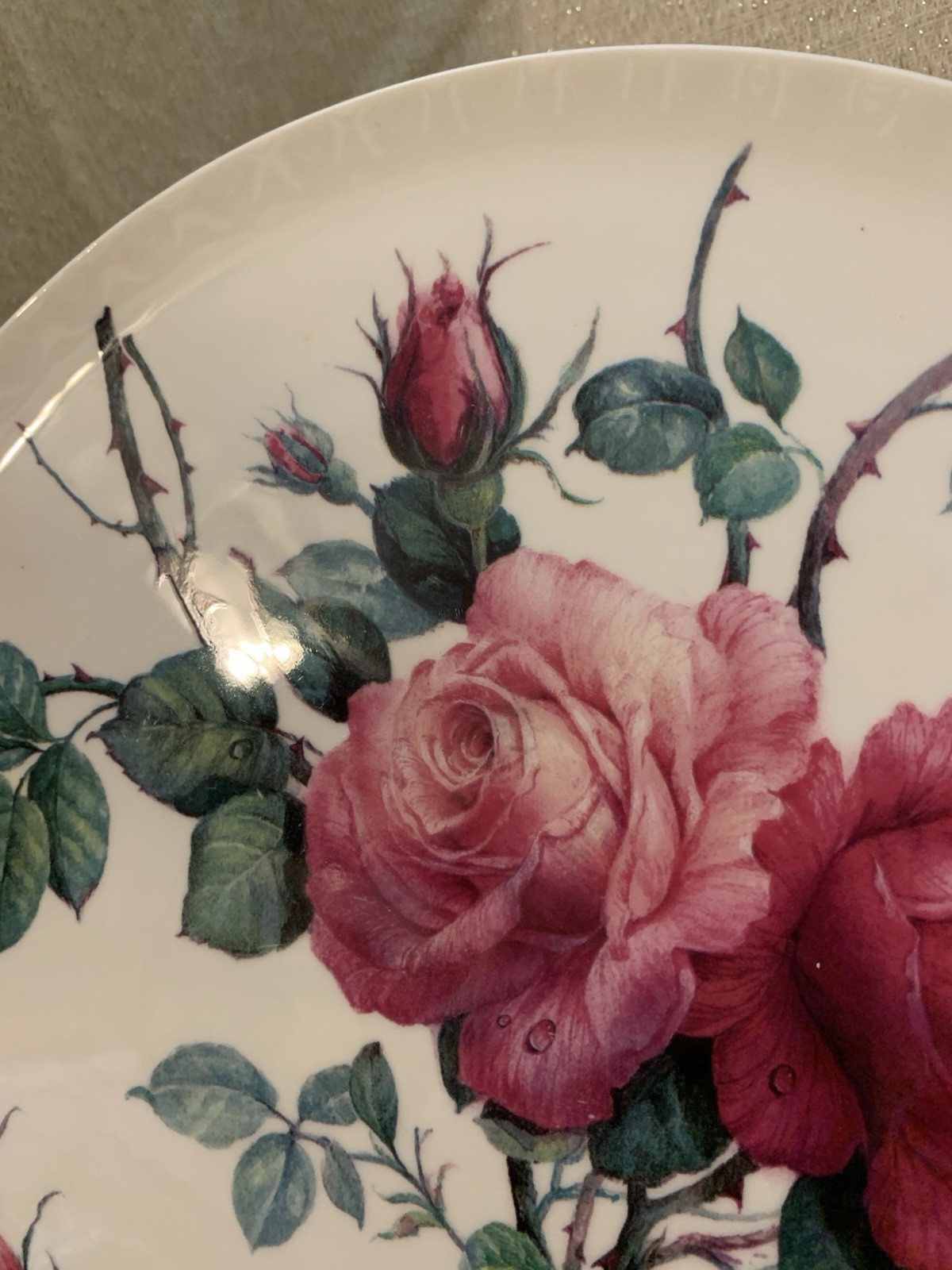 Roy Kirkham “English Rose” 12″ Platter (“cake plate”) Fine Bone China. MINT cond