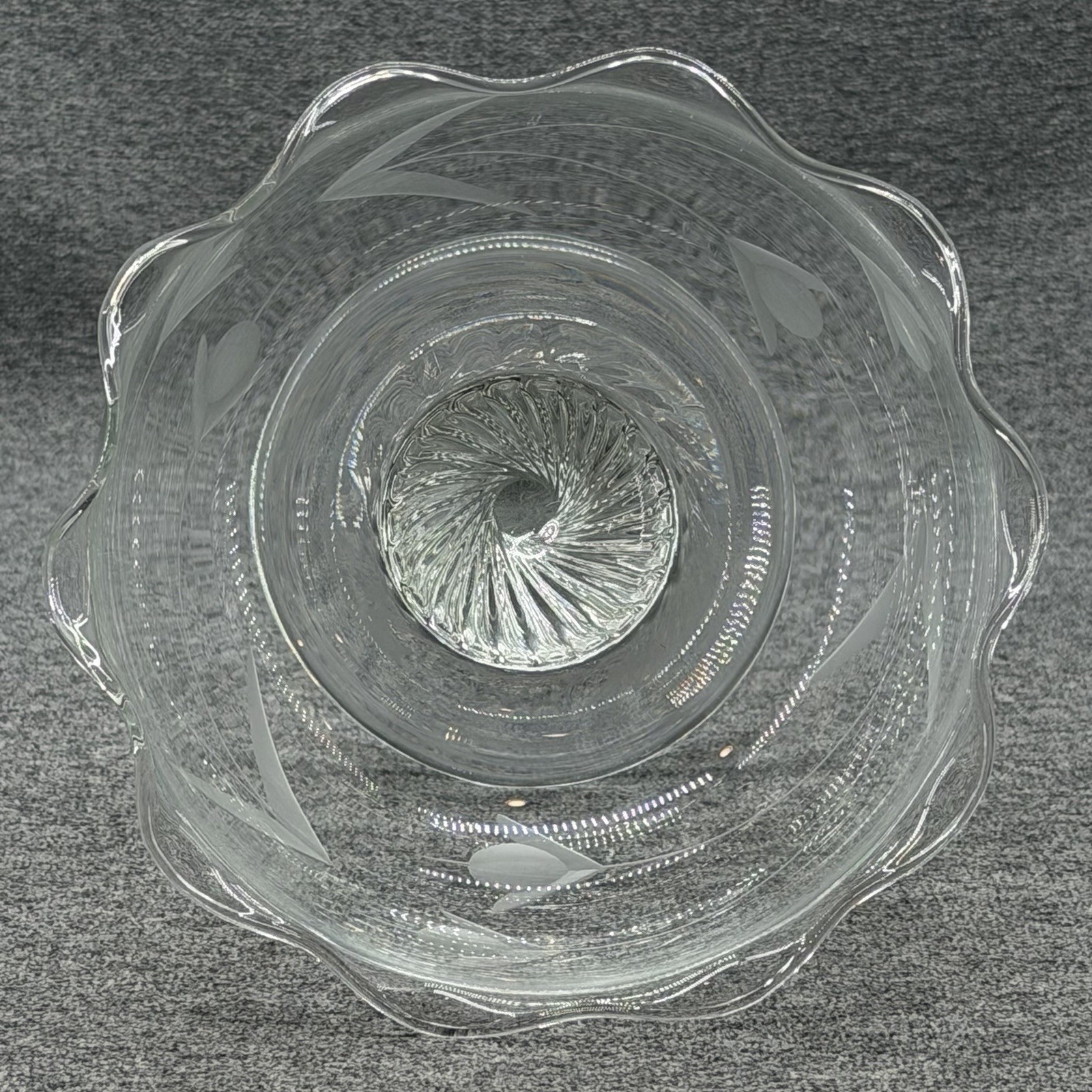 Vintage Glass Footed Pedestal Candy Dish Fruit Bowl Etched Floral Design 5 Inch