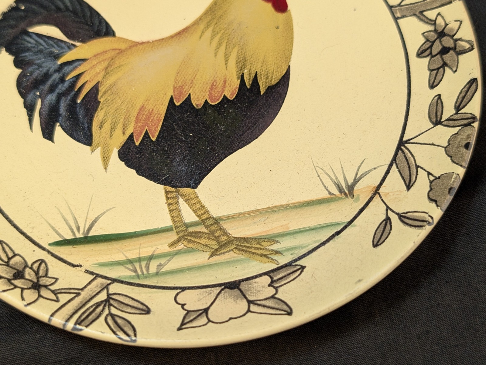 Set of 3 Vintage Rooster Decorative Wall Plates 6in
