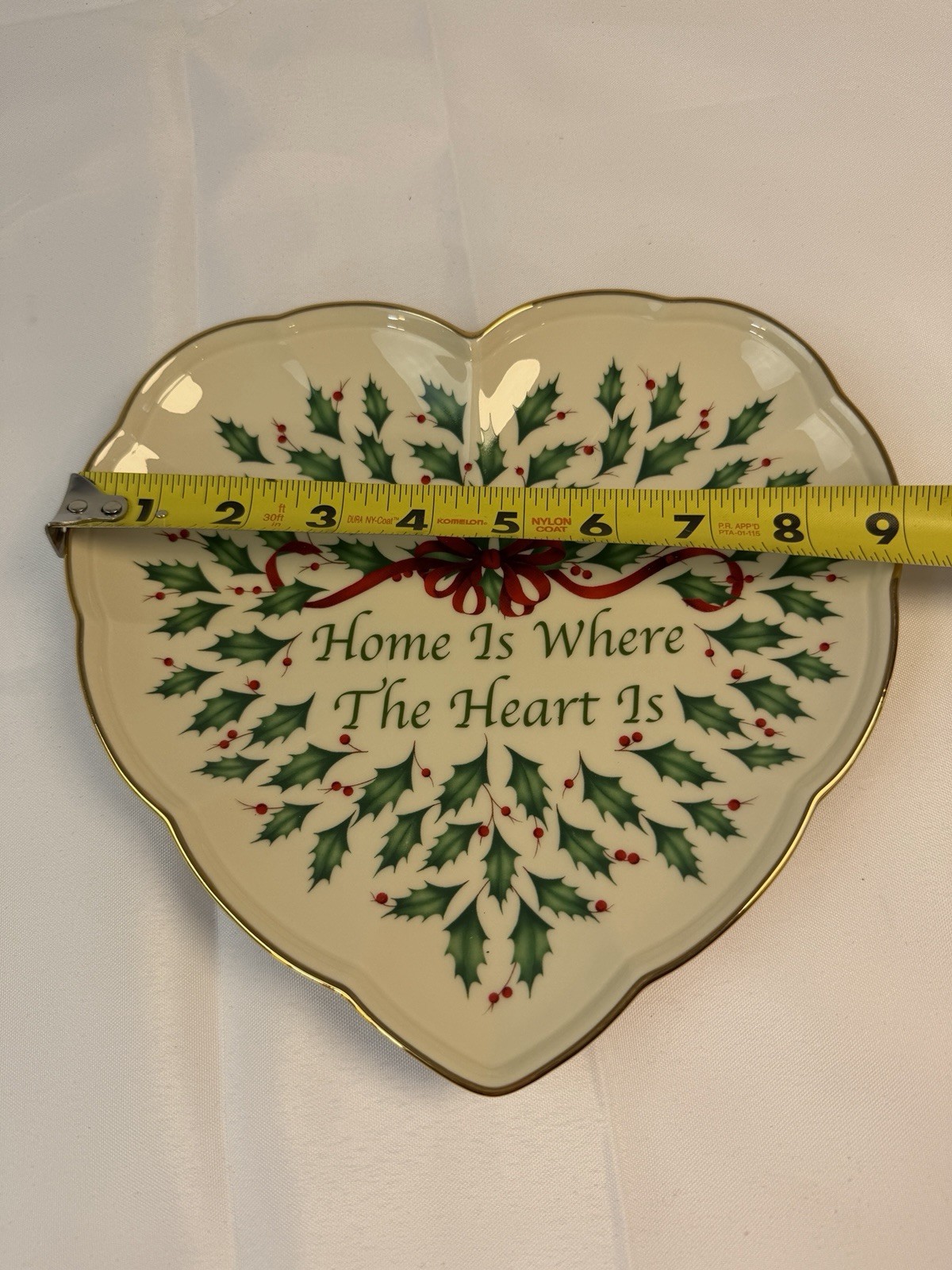 Lenox Heart Holiday Plate “Home is Where the Heart Is” Christmas Holly Granny