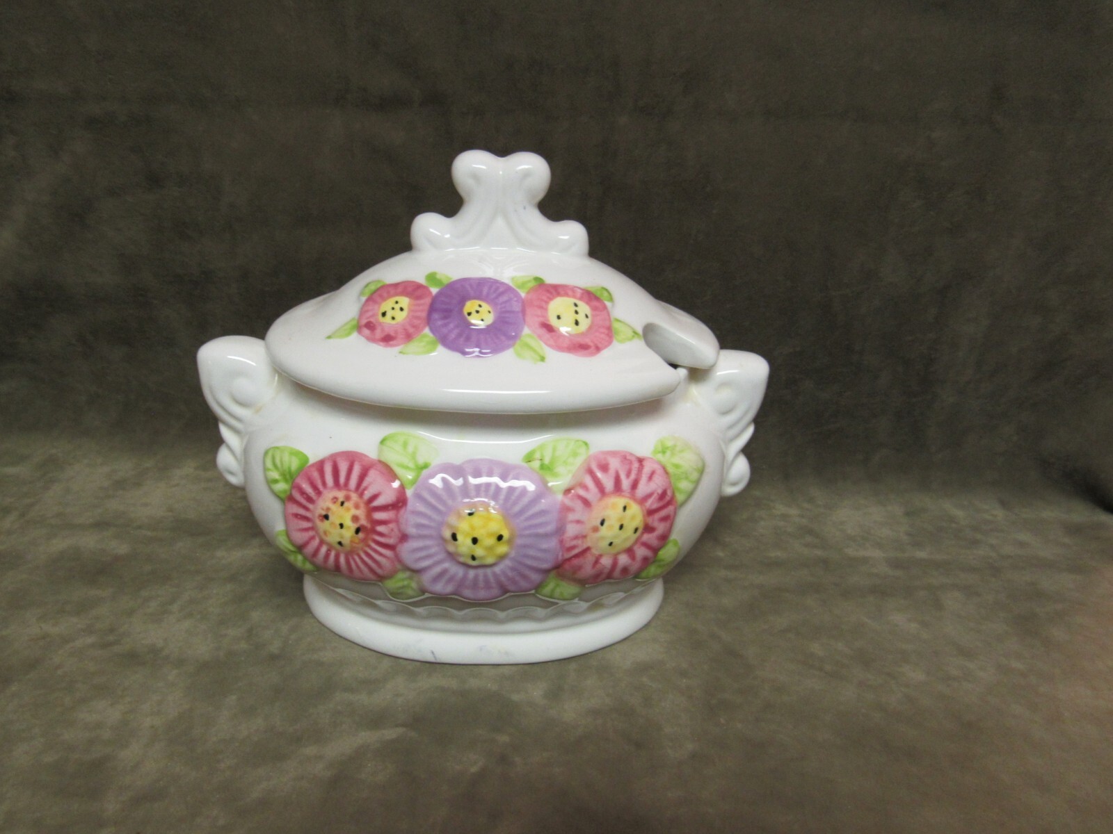 Vintage 1970’s Mini/Small Daisy/Flower Tureen Covered Dish HP Pottery Japan